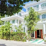 6Br 2Kitchen Walk To Beach 5Th, Pool Roof 16Limit