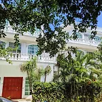 6Br 2Kitchen Walk To Beach 5Th, Pool Roof 16Limit